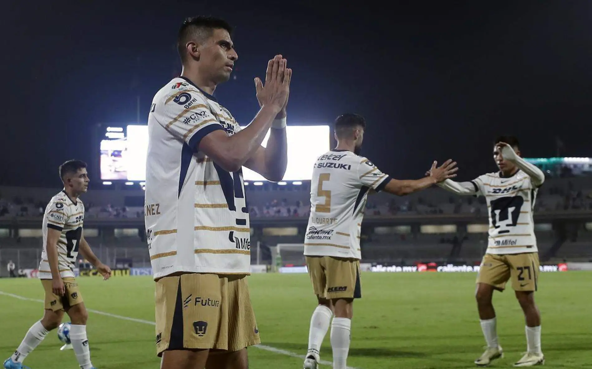 Pumas vs Club Puebla